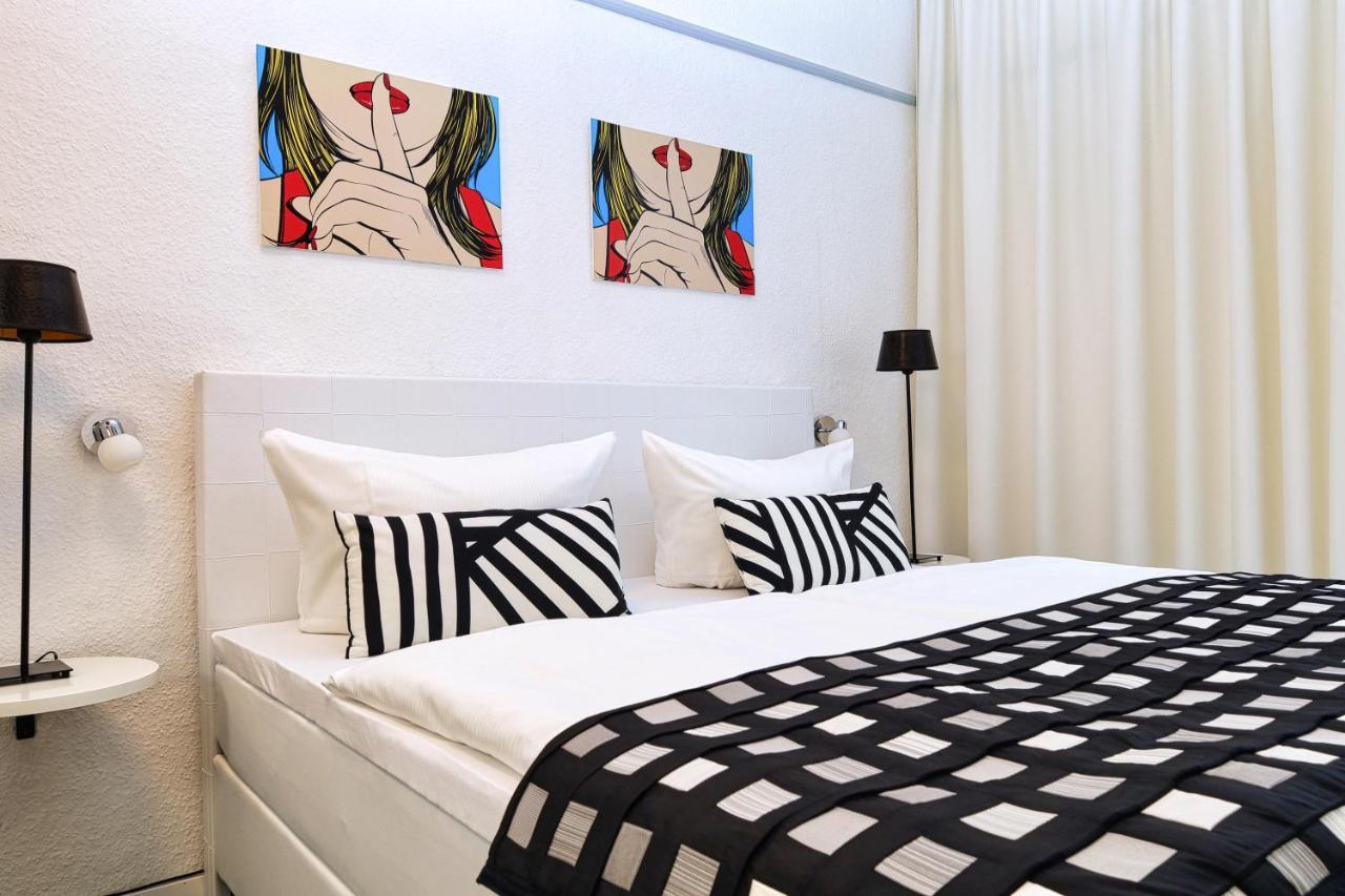 Haus Der Kurzen Wege Apartment Росток Екстериор снимка